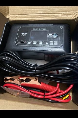 Cargador baterías P20 HTPC