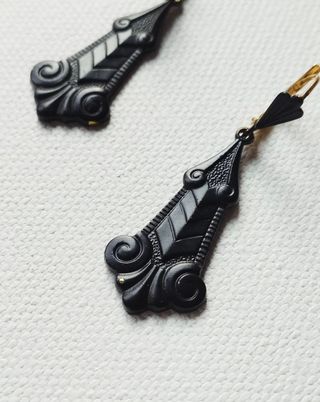 Pendientes Art Nouveau negros
