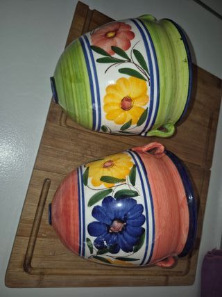 2 macetas pintadas a mano