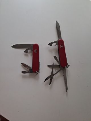 2 coltelli Victorinox: Huntsman e Spartan