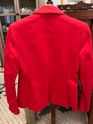 Americana roja Stradivarius