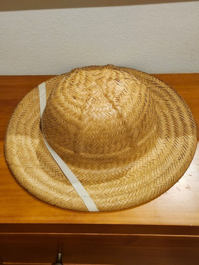 Sombrero indígena artesanal Canaima negociable