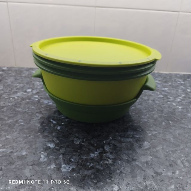 Vaporera Tupperware verde