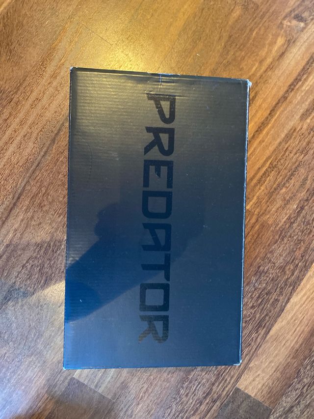 Caja zapatos Predator - Negra