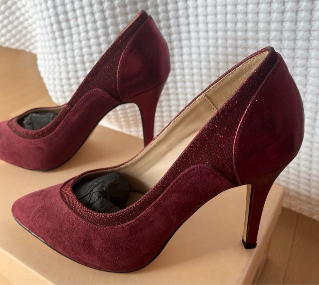 Zapatos tacón Menbur ante burdeos Talla 38
