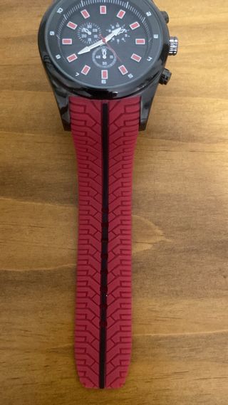 Reloj Giorgie Valentian - Negro y Rojo