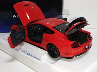 Mustang Shelby GT350R Autoart 1:18