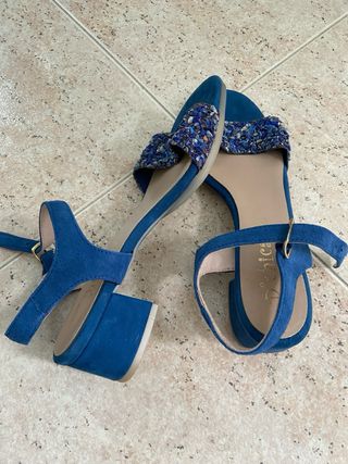 Sandalias Dehà azules, talla 39