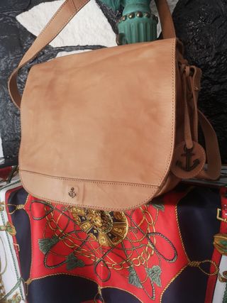 Bolso bandolera piel marrón