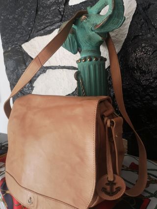 Bolso bandolera piel marrón