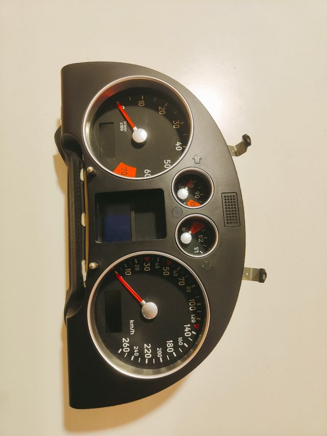 Cuadro instrumentos Audi TT Mk1.RECONSTRUIDO.