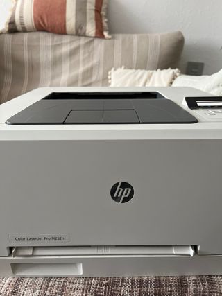 Impresora HP LaserJet Pro M252n