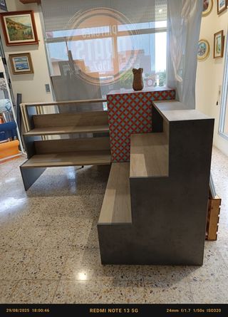 Mueble aparador madera-metal