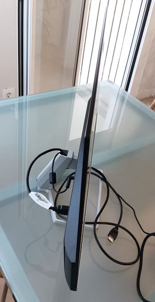 Monitor de 27" Full HD