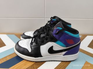 Air Jordan 1 Mid - Talla 39