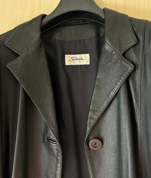 Giacca pelle nera Sicar
Taglia comoda 