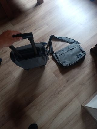 Bolso bandolera + maleta viaje