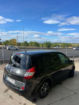 Renault Grand Scenic 2006