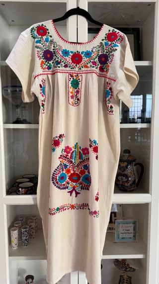 Vestido Mexicano Bordado T.L