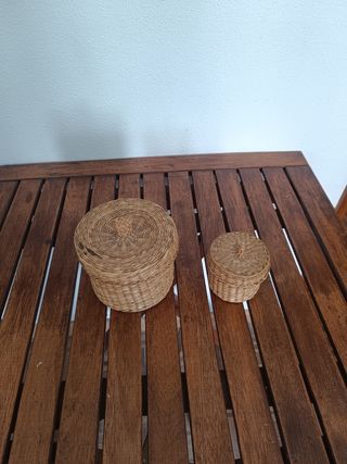 2 Caixas de Vime Redondos