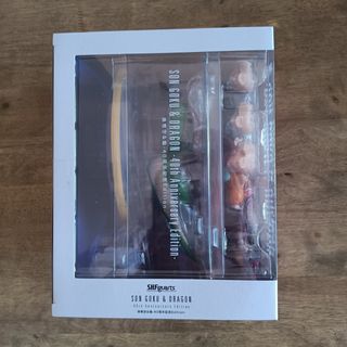 Goku & Dragon SHFiguarts 40 Aniversario