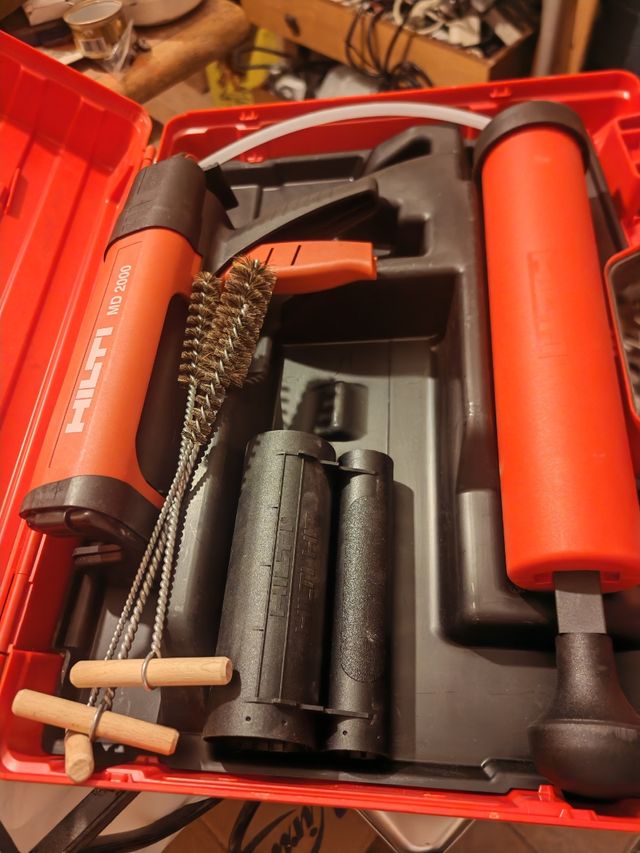 Pistola de inyección Hilti MD 2000