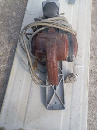 Garlopa eléctrica antigua