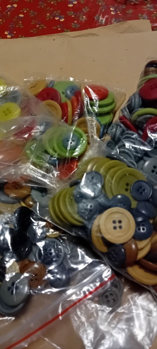 Bottoni colorati - 350 pezzi