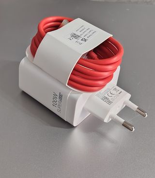 Caricabatterie OnePlus OPPO Supervooc 100W + cavo USB-C