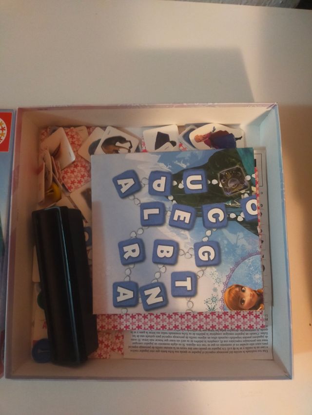 Juego Frozen Palabras en la Nieve