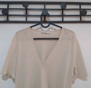 Blusa beige Mango - Nudo delantero
