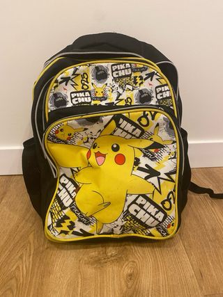 Mochila Pokemon Pikachu (Safta)