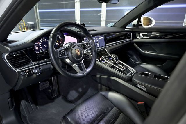Porsche Panamera   4S 