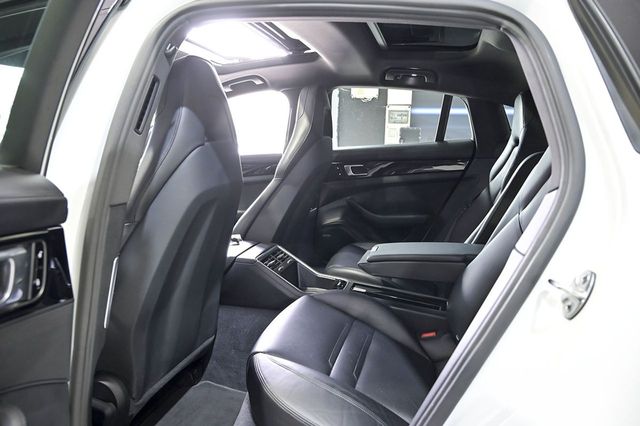 Porsche Panamera   4S 