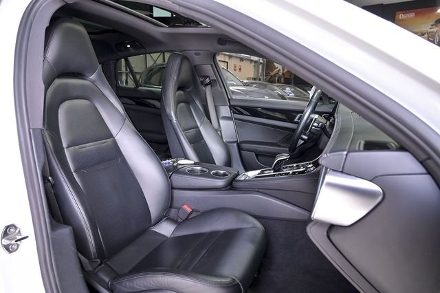 Porsche Panamera   4S 