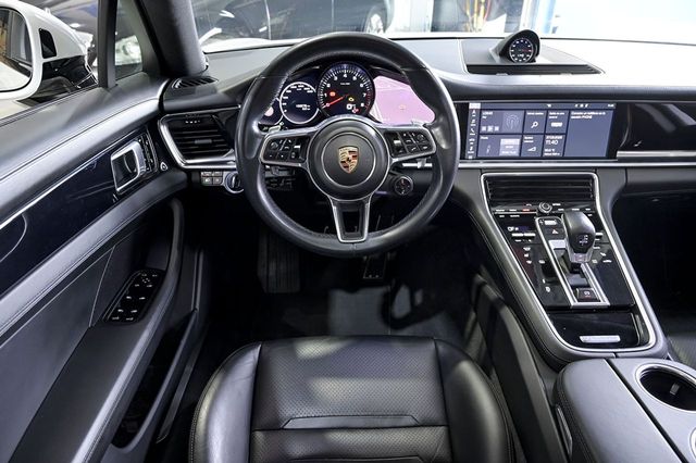 Porsche Panamera   4S 