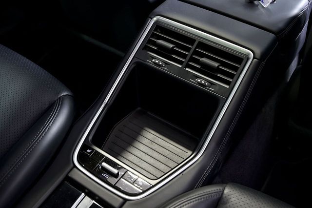 Porsche Panamera 4S