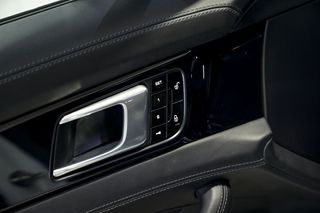Porsche Panamera   4S 