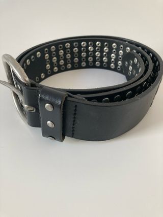 Cinturón Marc O'Polo negro con tachuelas