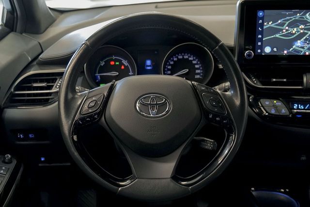 Toyota C-HR   2.0 180H Advance 