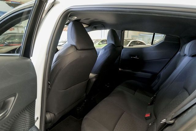 Toyota C-HR   2.0 180H Advance 