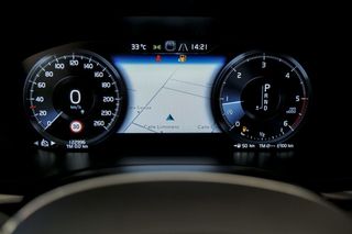 Volvo XC60   2.0 D4 Momentum Auto 