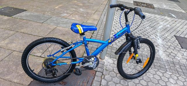 Bambino di età pari o superiore a cinque anni