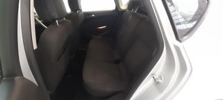 Opel Astra 2011