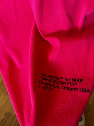 Camiseta Nike x Off-White rosa