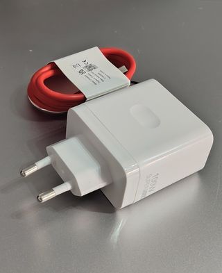 Caricabatterie OnePlus OPPO Supervooc da 100 W + cavo USB-C