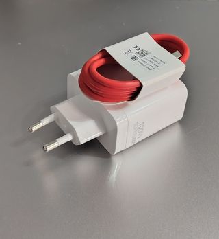 Caricabatterie OnePlus OPPO Supervooc da 100 W + cavo USB-C
