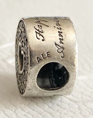 Charm Pandora ORIGINAL Corazon
Brillante Bola Amor