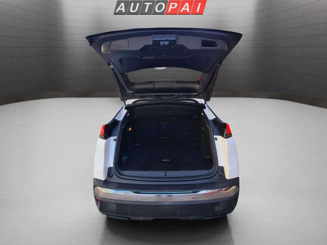 Peugeot 3008 1.2i 130cv. ALLURE