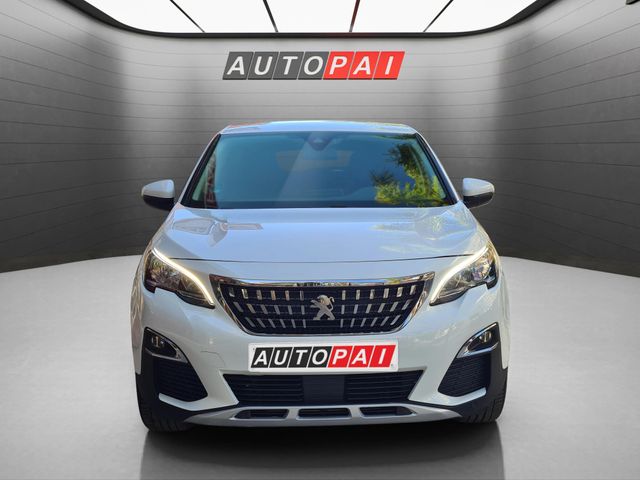 Peugeot 3008 1.2i 130cv. ALLURE